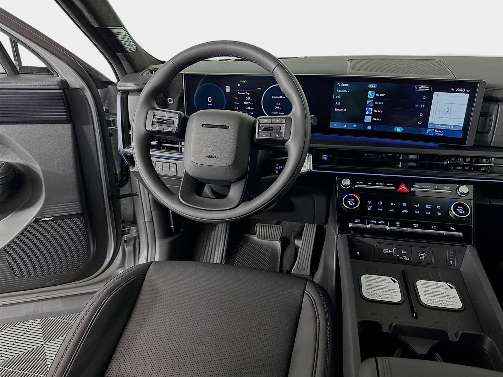New 2026 Hyundai Santa Fe Calligraphy FWD image 25