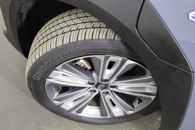 Used 2023 Subaru Solterra AWD image 42