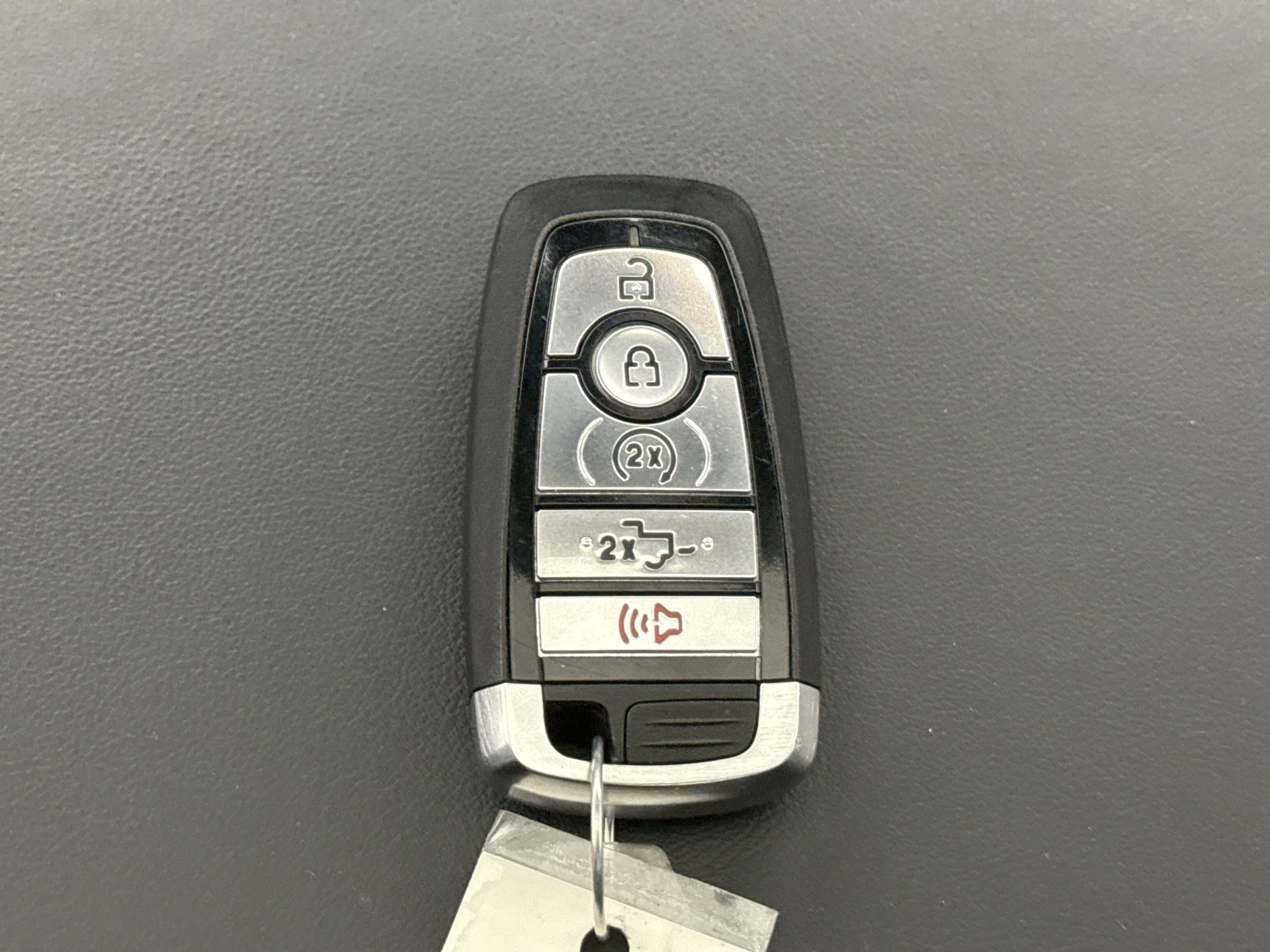 Used 2023 Ford F150 Raptor image 25