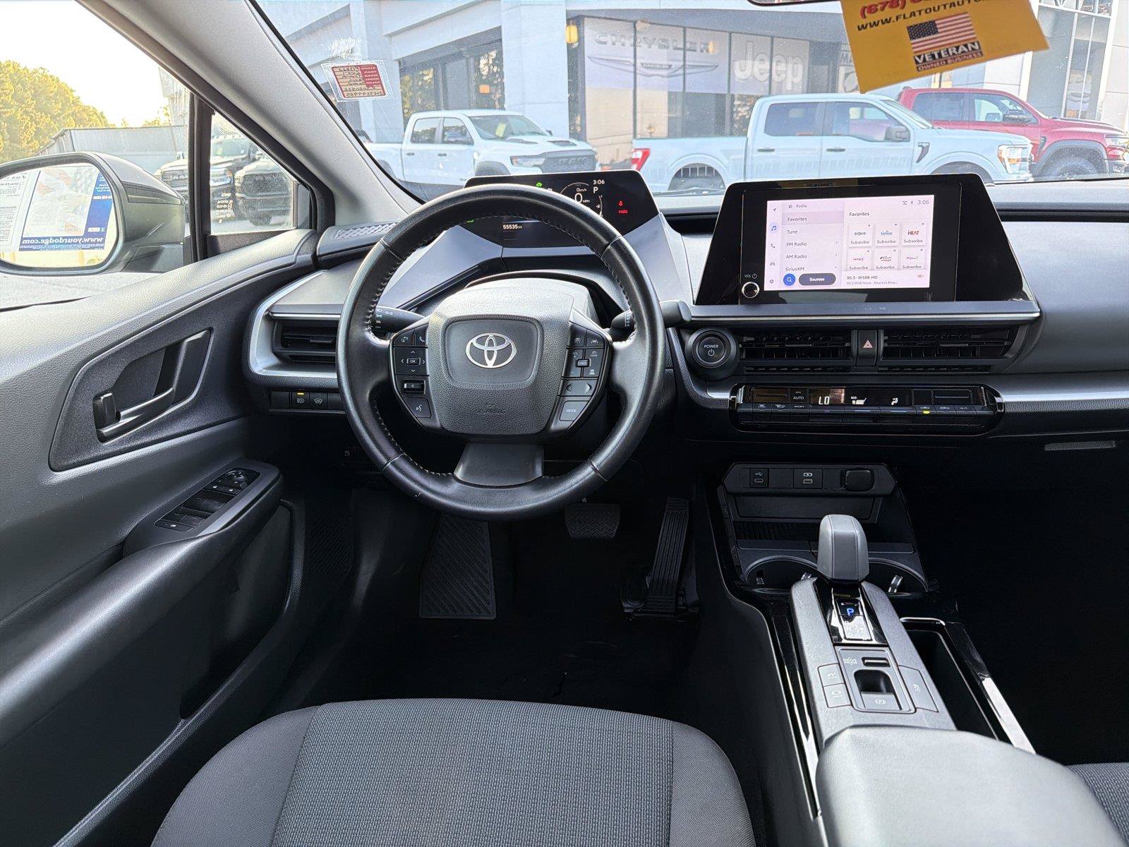 Used 2024 Toyota Prius LE FWD image 21