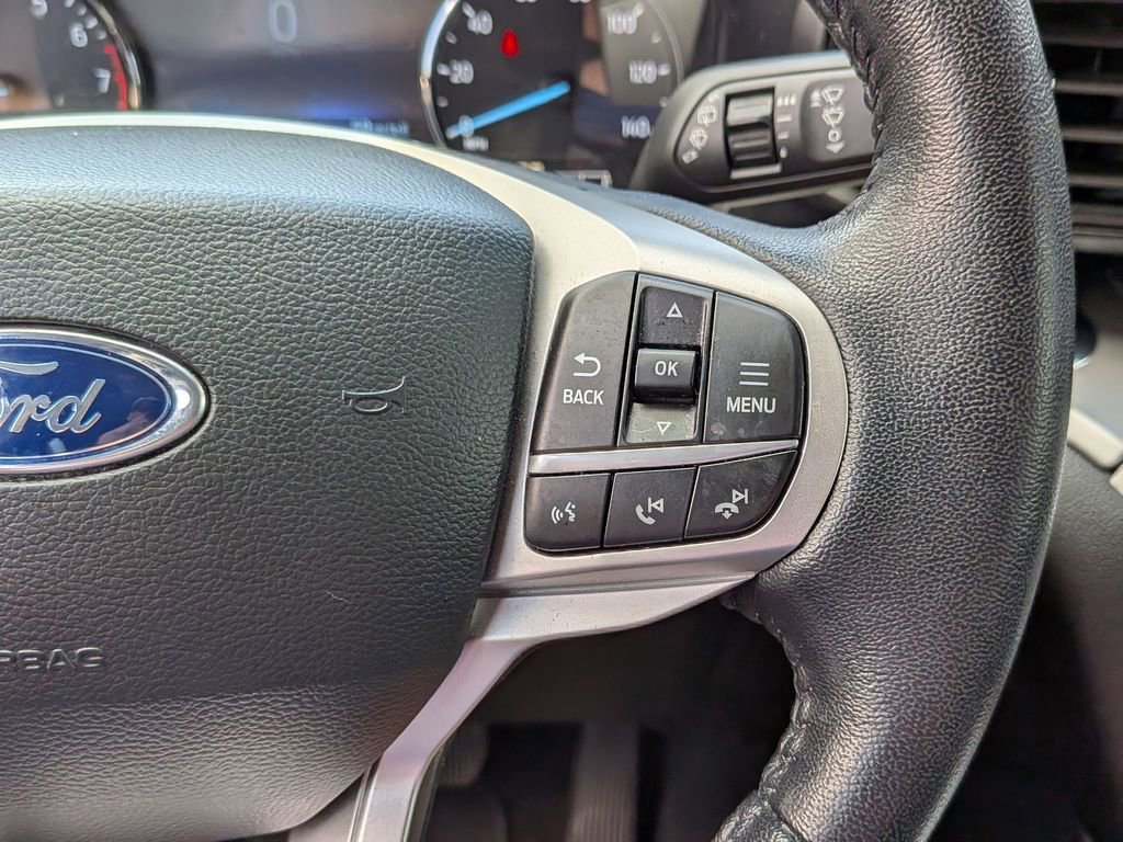 Used 2021 Ford Explorer XLT AWD/4WD image 19