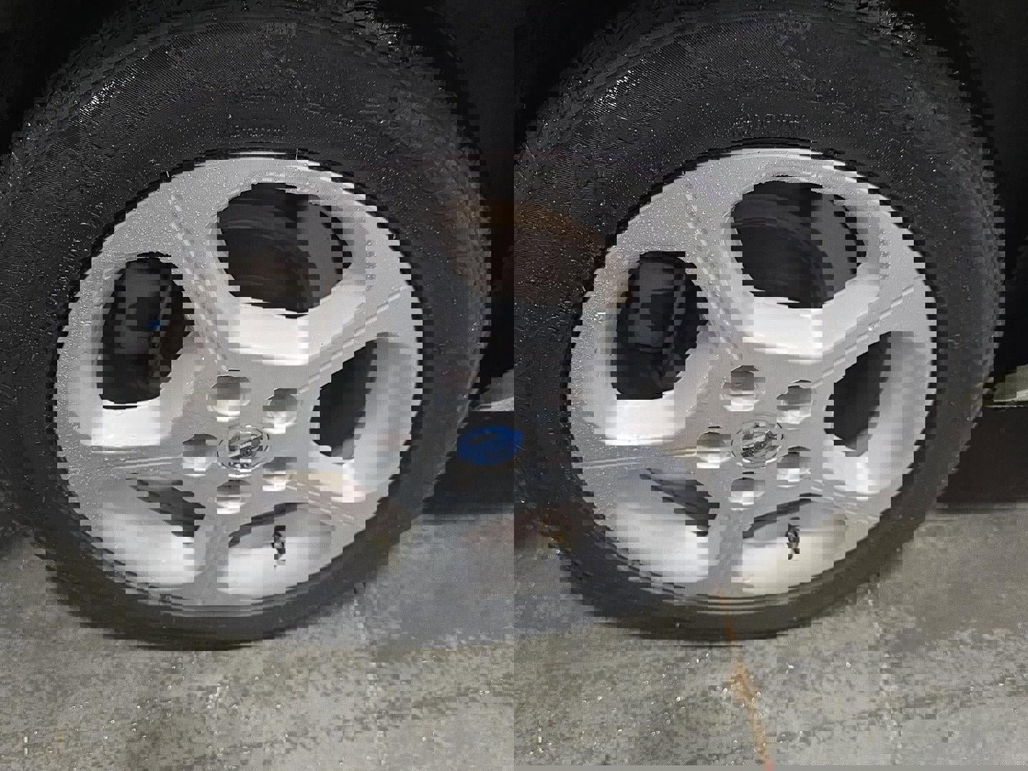 Used 2012 Nissan Leaf SL image 30