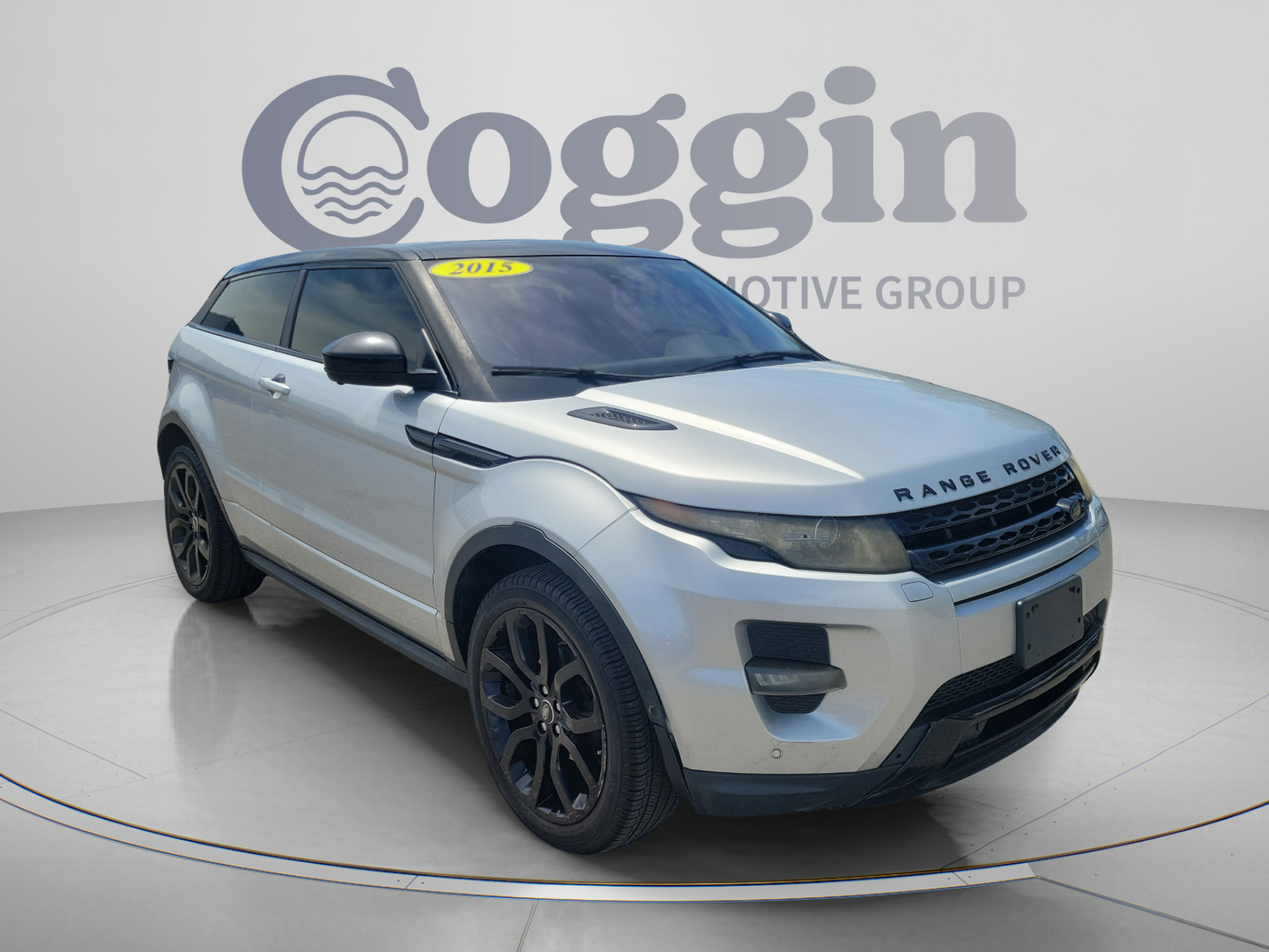Used 2015 Land Rover Range Rover Evoque Dynamic AWD/4WD image 4