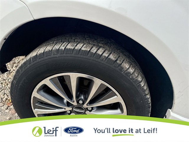 Used 2017 Lincoln Navigator L Select image 38