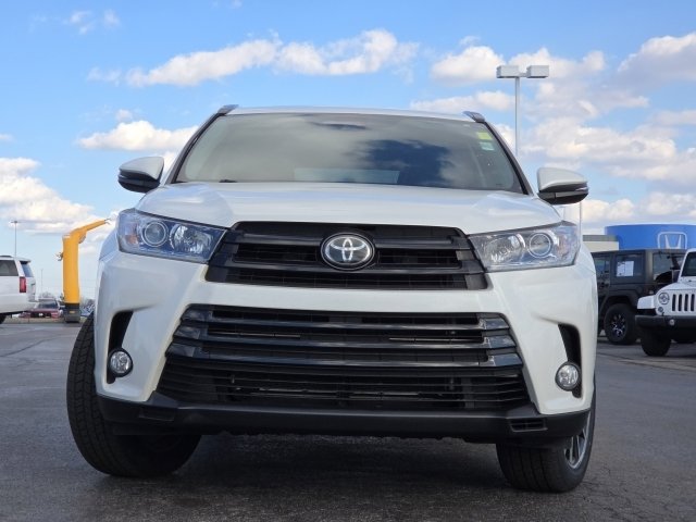 Used 2018 Toyota Highlander SE image 10