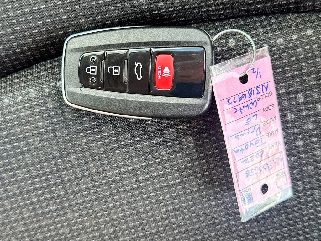 Used 2022 Toyota Prius LE FWD image 35