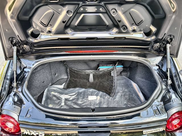 New 2026 MAZDA MX-5 Miata Sport w/ Interior Package RWD image 24