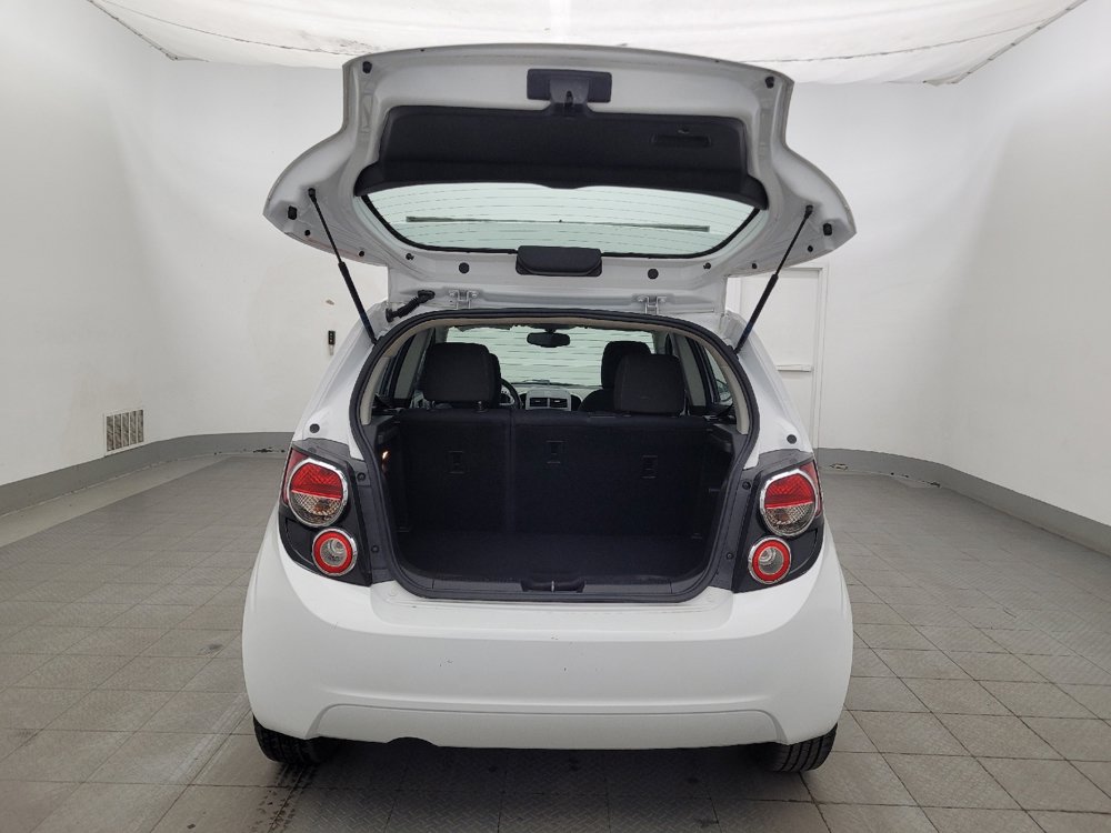 Used 2016 Chevrolet Sonic LT FWD image 29
