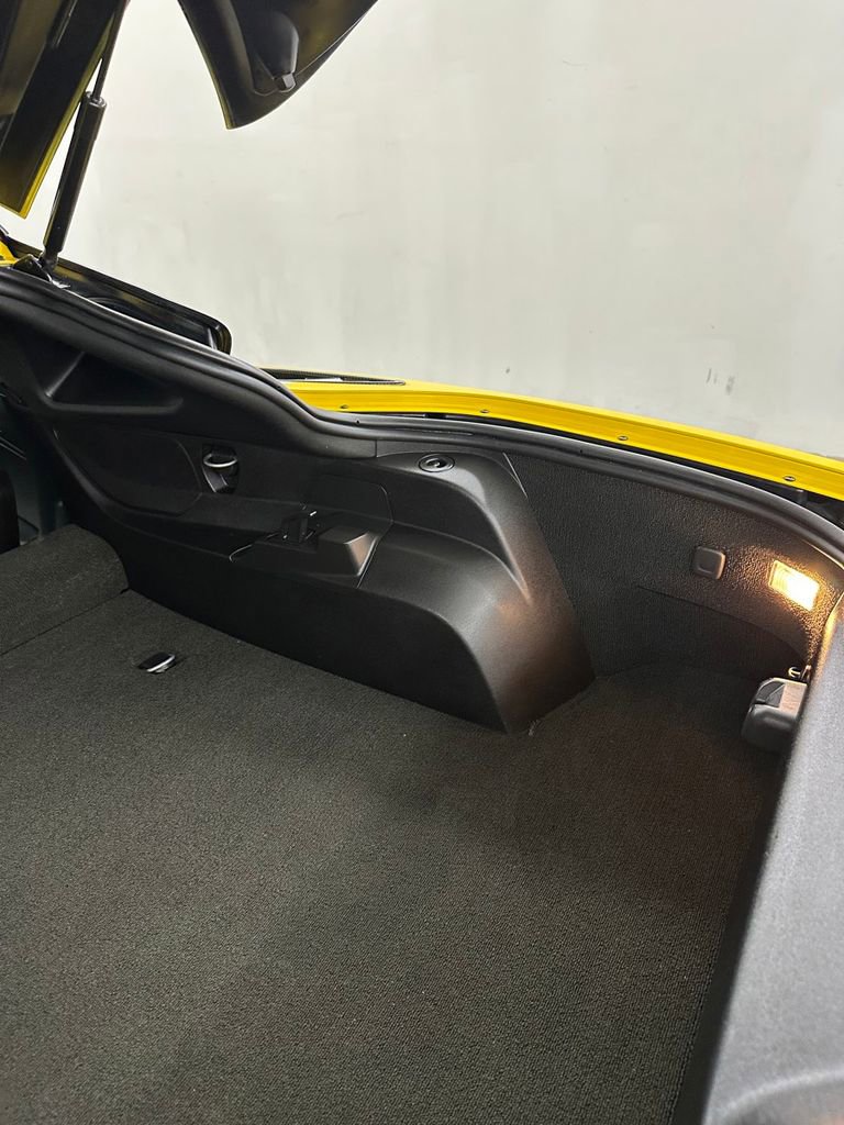 Used 2015 Chevrolet Corvette Stingray Coupe w/ ZF1 Appearance Package image 25