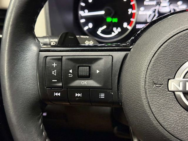 Used 2023 Nissan Rogue SV w/ SV Premium B Package AWD/4WD image 16