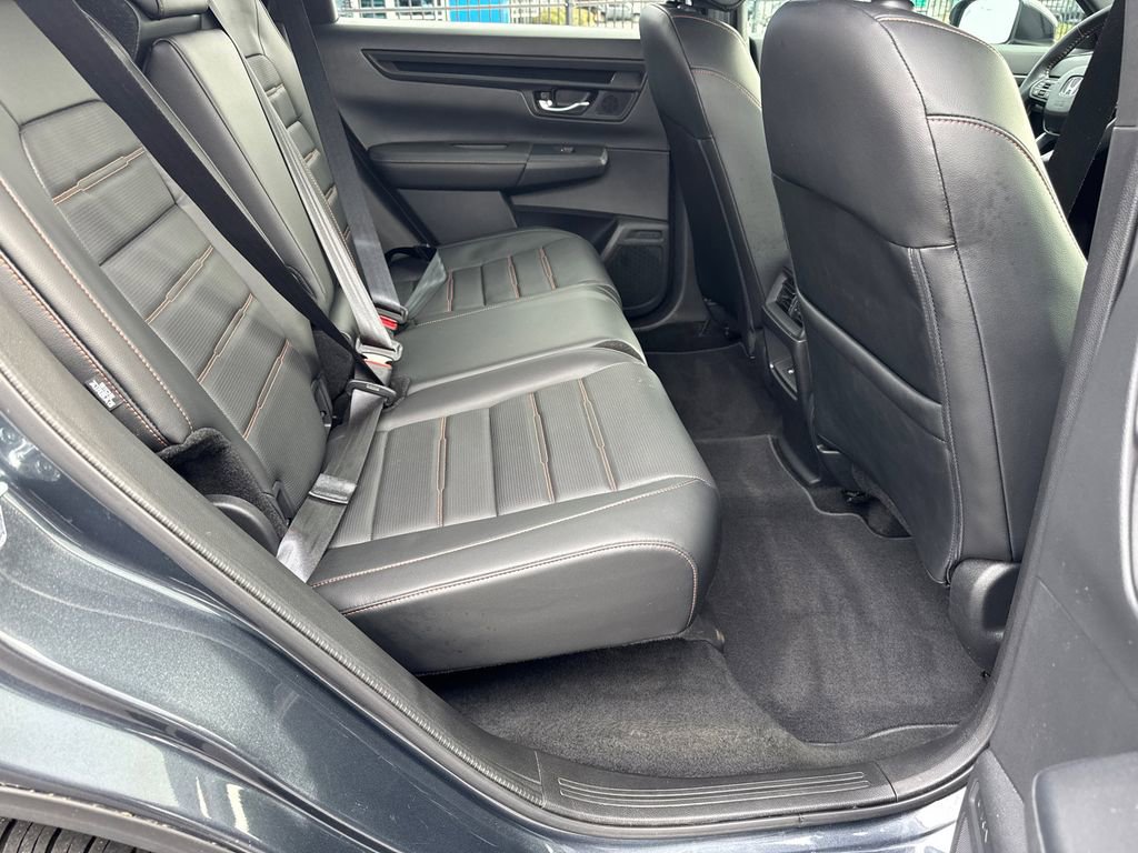Used 2025 Honda CR-V Sport-L image 16