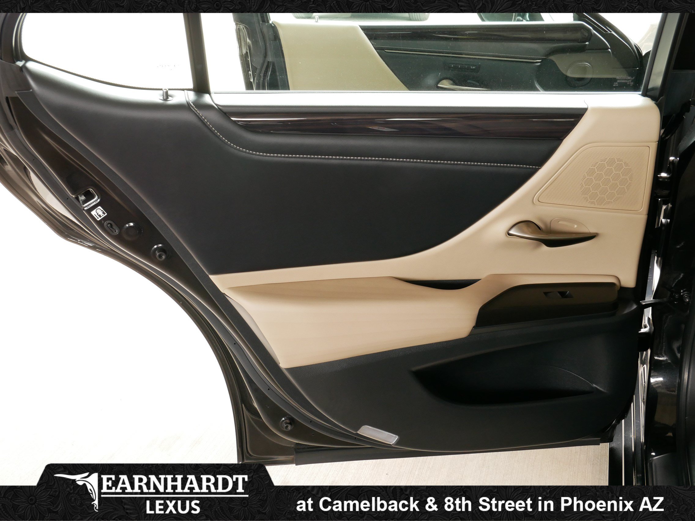Used 2019 Lexus ES 350 w/ Accessory Package 2 FWD image 24