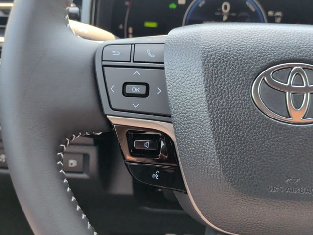 New 2026 Toyota Camry SE w/ Multimedia Upgrade Package FWD image 19