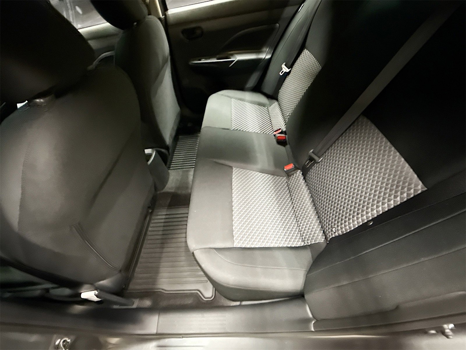 Used 2024 Nissan Versa S image 22