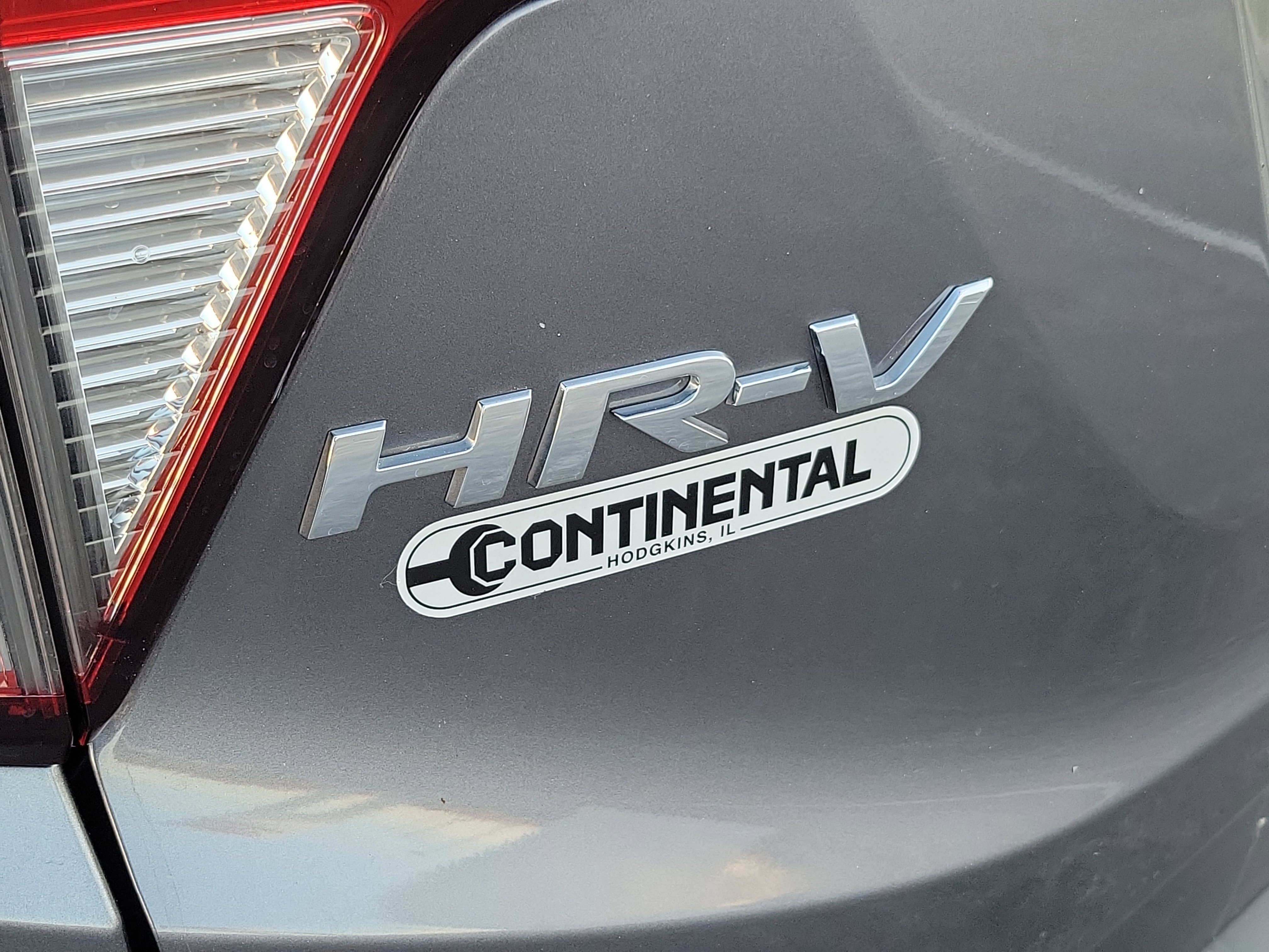 Used 2021 Honda HR-V LX image 8