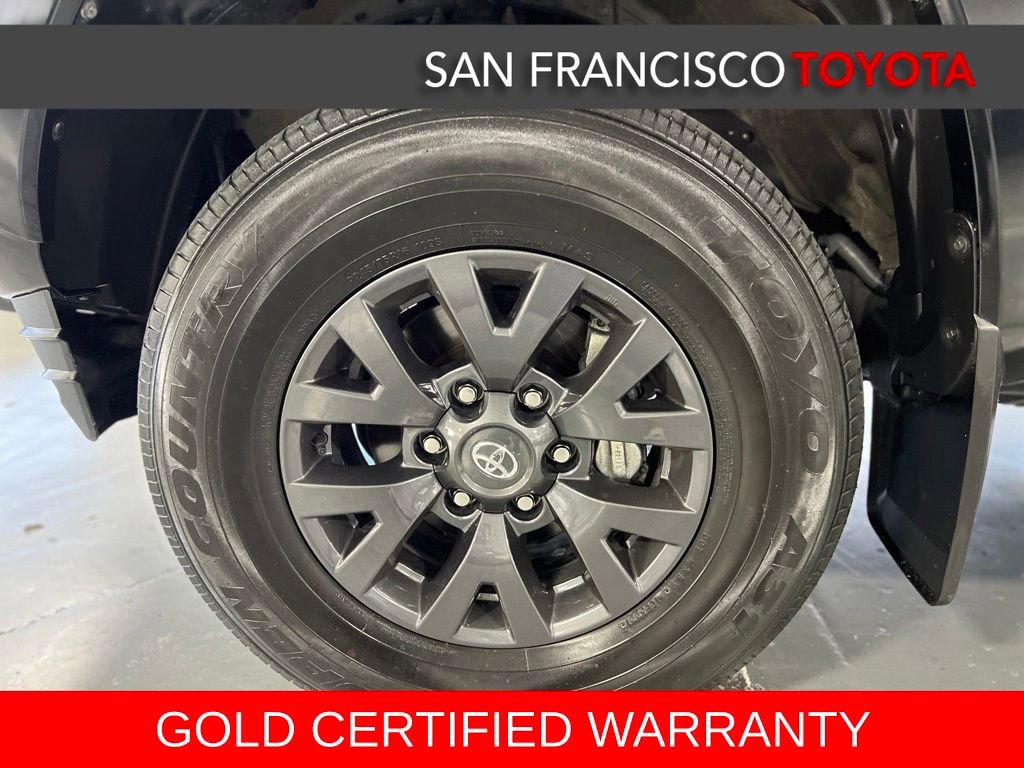Certified 2022 Toyota Tacoma SR5 AWD/4WD image 9