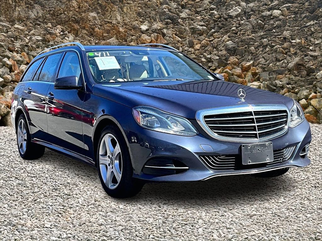 Used 2016 Mercedes-Benz E 350 4MATIC Wagon w/ Premium Package image 10