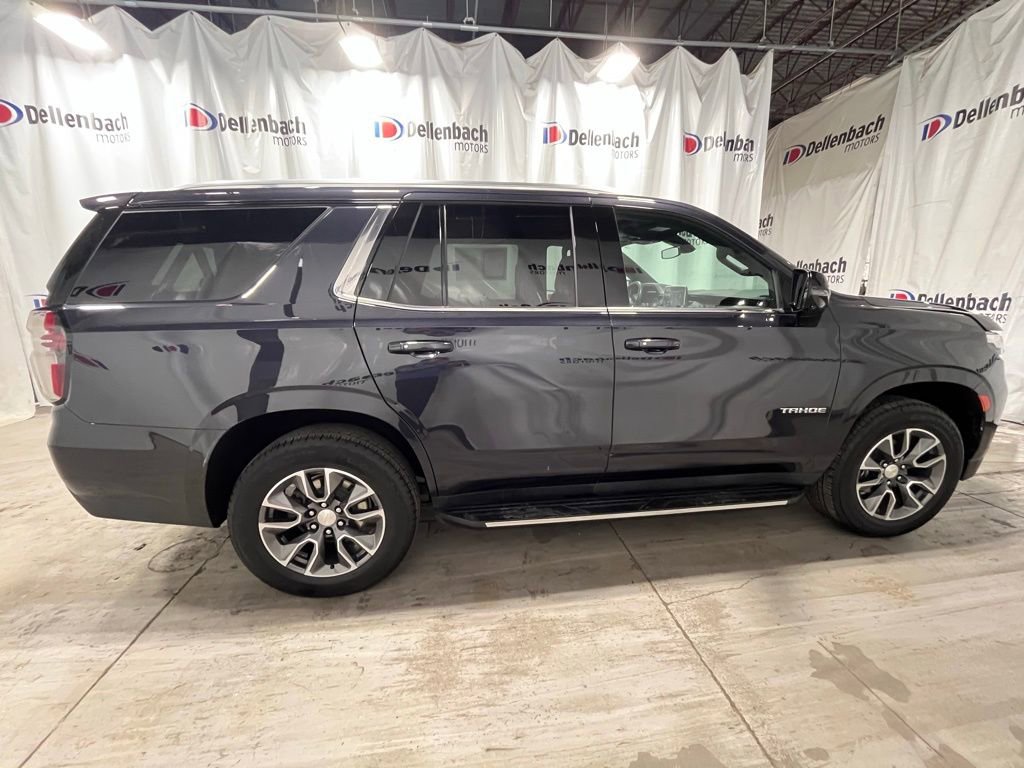 Used 2022 Chevrolet Tahoe LT w/ LT Signature Package AWD/4WD image 8