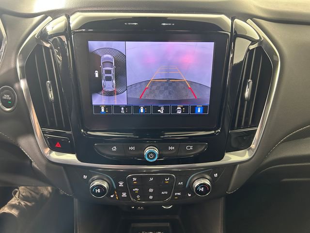 Used 2023 Chevrolet Traverse Premier image 23