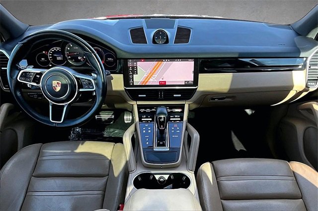 Used 2021 Porsche Cayenne S image 15