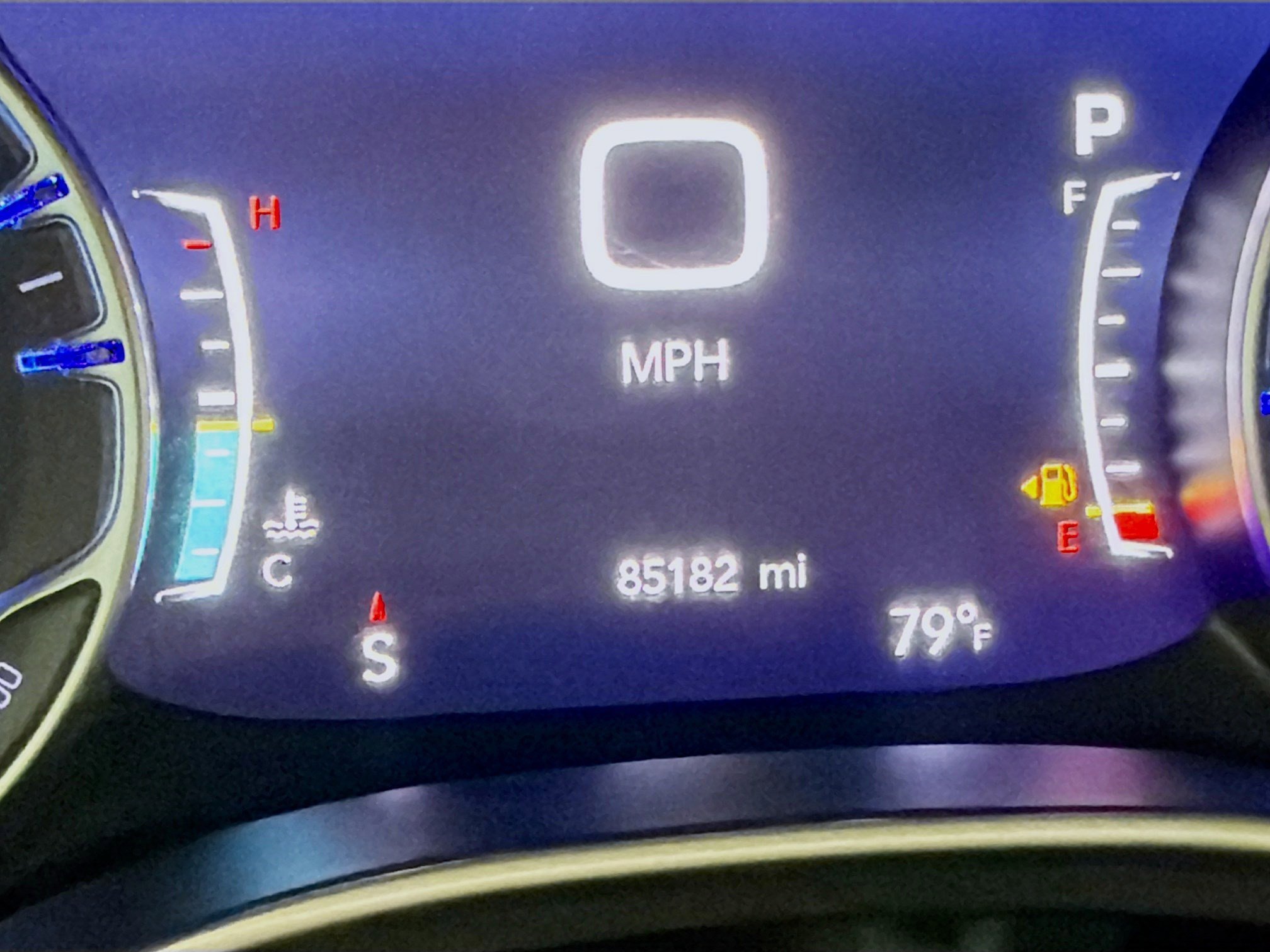 Used 2025 Chrysler Pacifica Select FWD image 8
