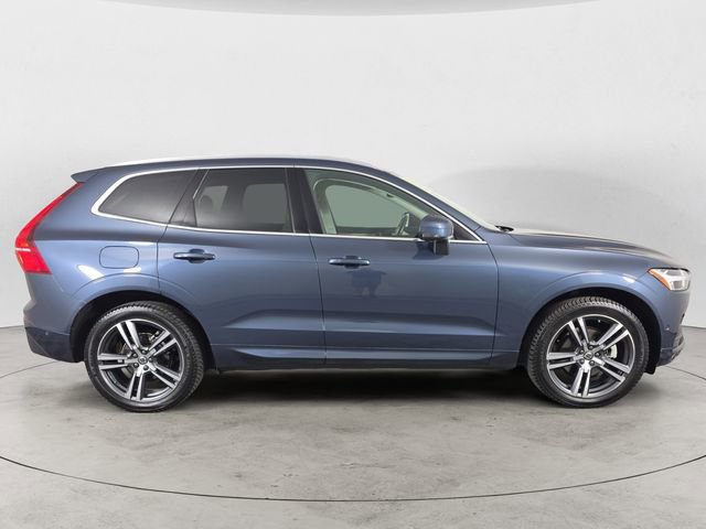 Used 2019 Volvo XC60 T5 Momentum w/ Multimedia Package image 6