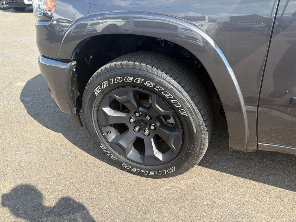 Used 2025 RAM 1500 Big Horn AWD/4WD image 29