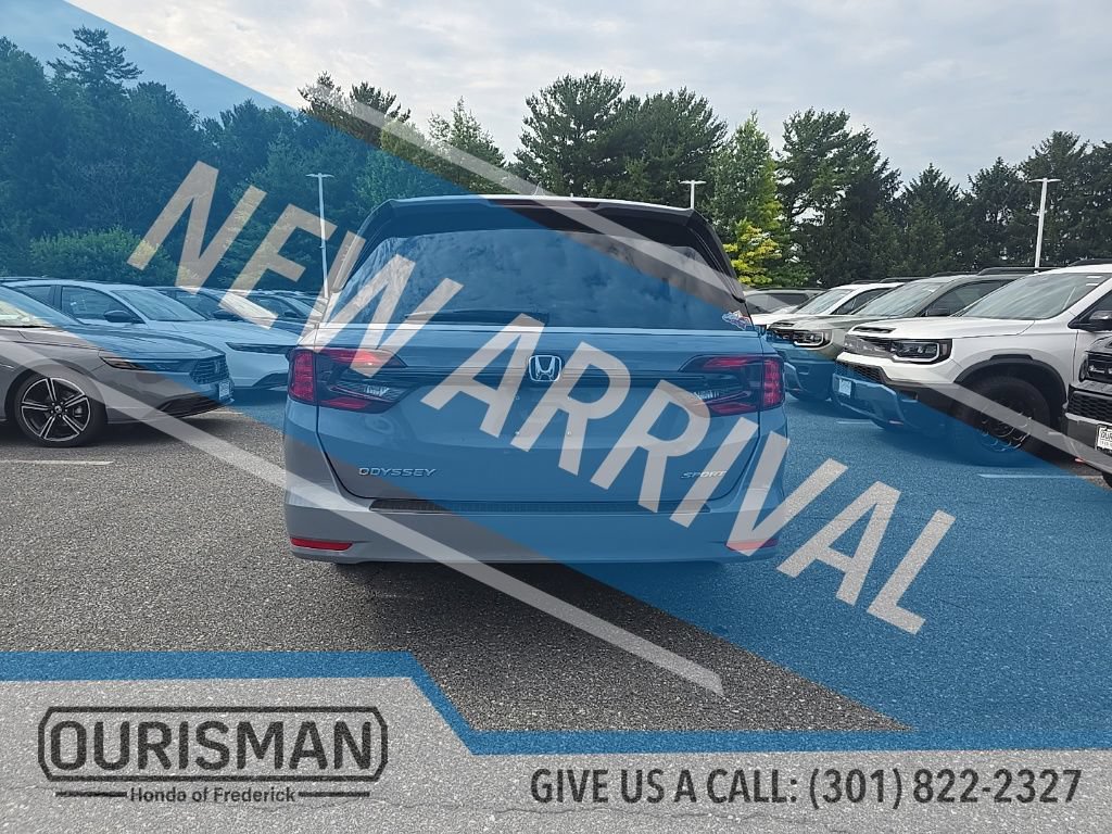 Used 2023 Honda Odyssey Sport image 7