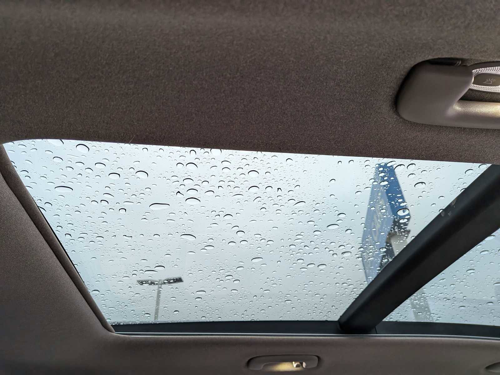 Used 2019 Hyundai Santa Fe AWD image 22