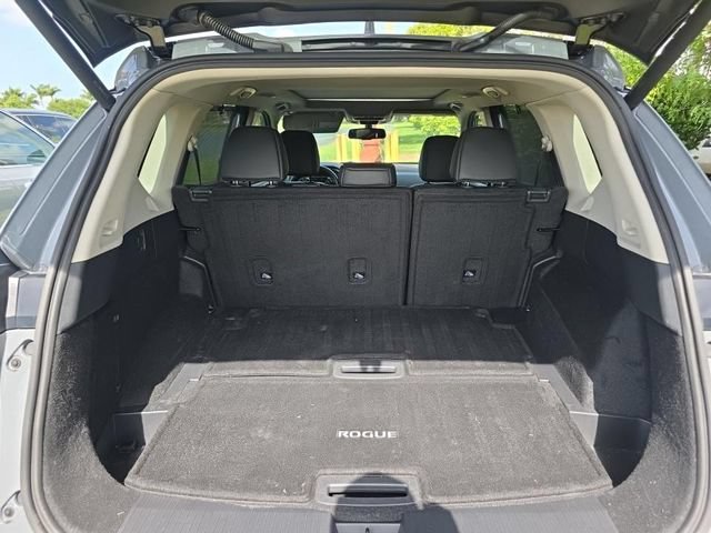Used 2023 Nissan Rogue SL w/ SL Premium Package FWD image 7