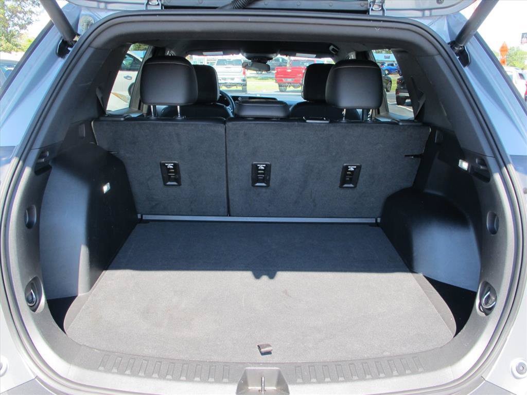 Used 2026 Chevrolet Equinox LT w/ Convenience Package II FWD image 17