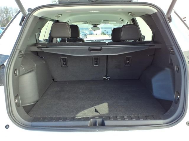 Used 2023 Chevrolet Equinox LT w/ Driver Convenience Package image 23