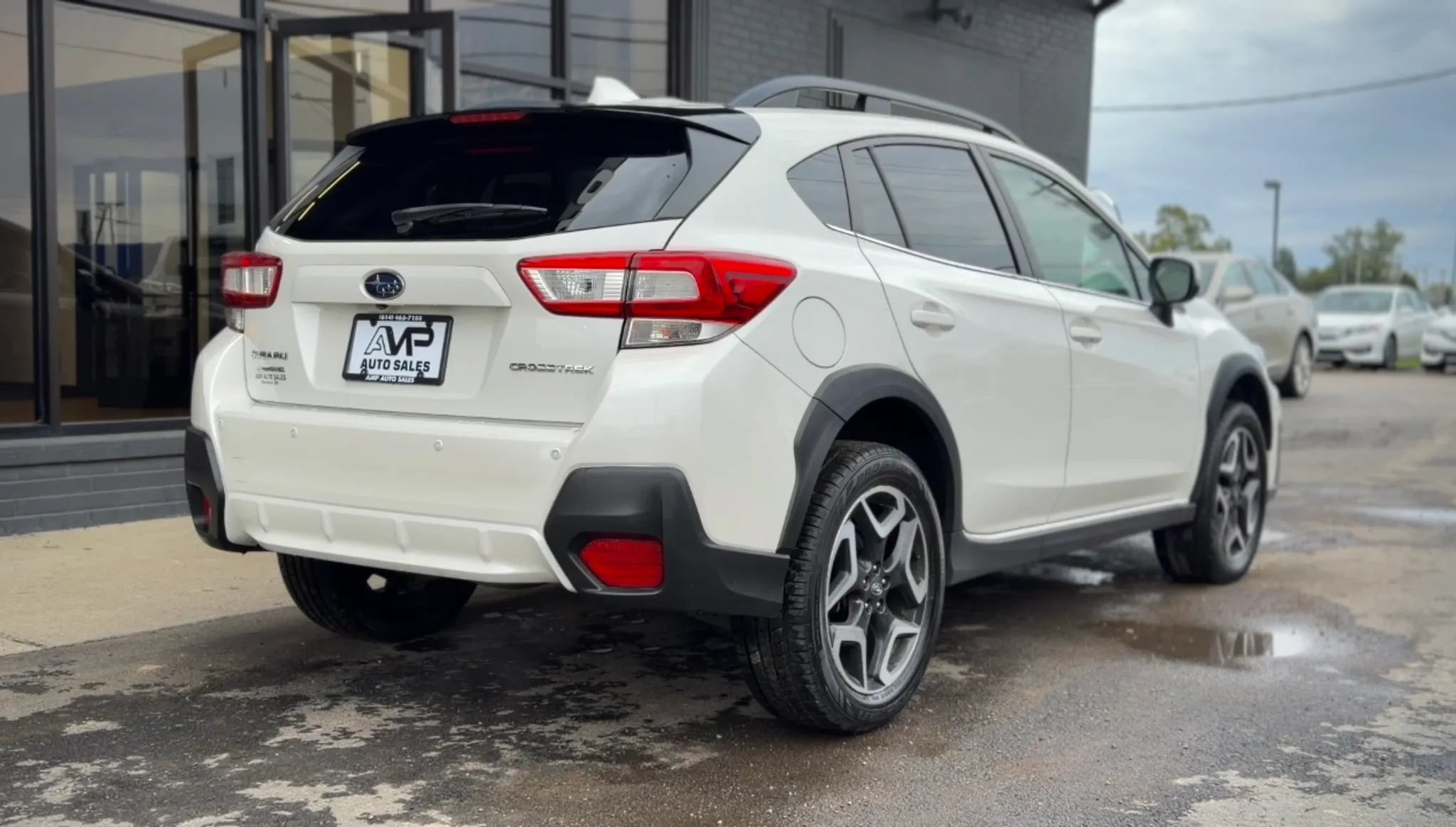 Used 2019 Subaru Crosstrek 2.0i Limited w/ Moonroof Package w/Navigation AWD/4WD image 2