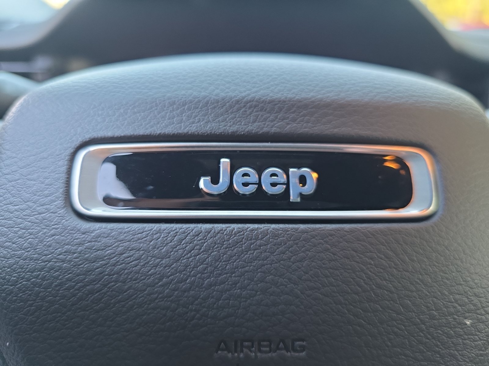 Used 2025 Jeep Compass Latitude w/ Altitude Special Edition AWD/4WD image 33