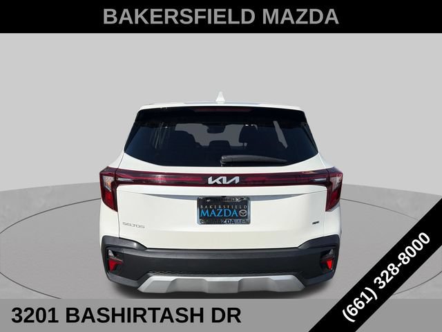 Used 2026 Kia Seltos LX AWD/4WD image 4