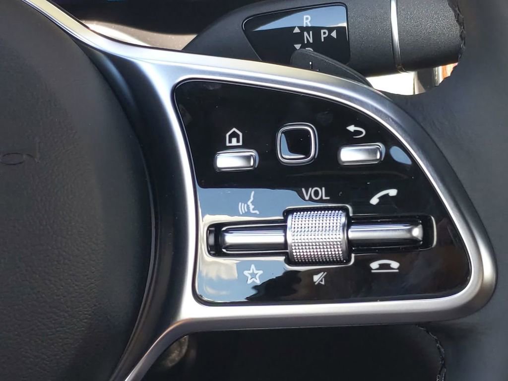 Used 2022 Mercedes-Benz C 300 Cabriolet image 21