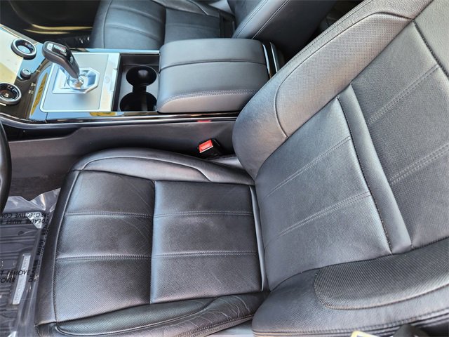 Used 2022 Land Rover Range Rover Evoque S image 8