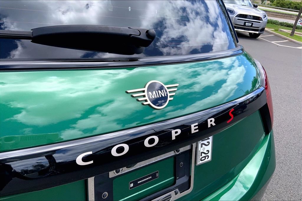 Used 2025 MINI Cooper S FWD image 30