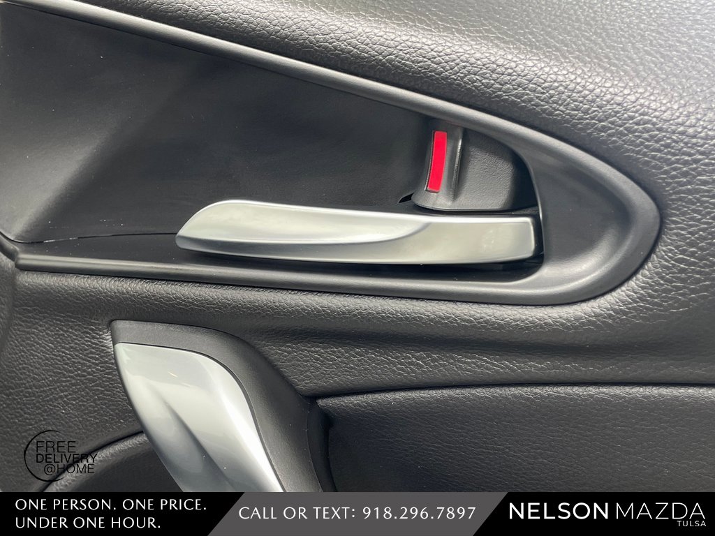 Used 2020 FIAT 124 Spider Classica w/ Technology Group image 35