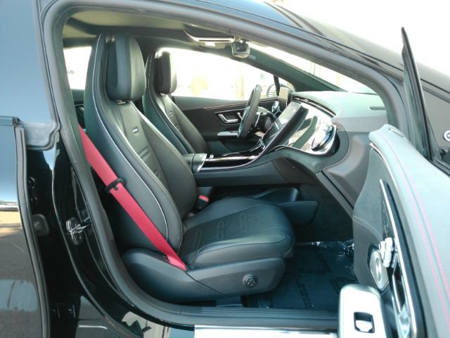 Used 2023 Mercedes-Benz EQE AMG 4MATIC Sedan image 20