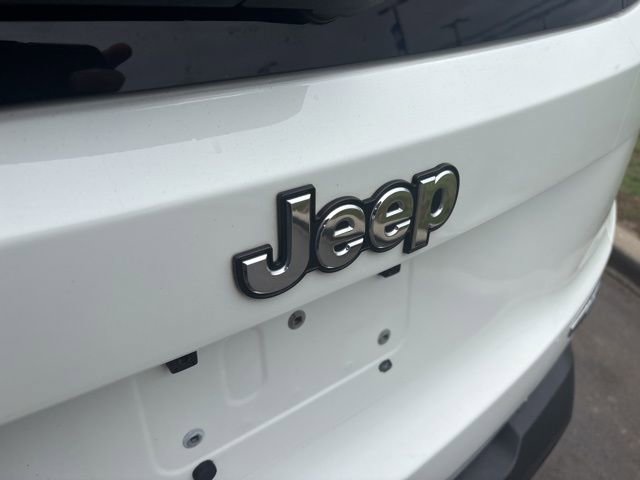 Used 2017 Jeep Renegade Latitude image 43