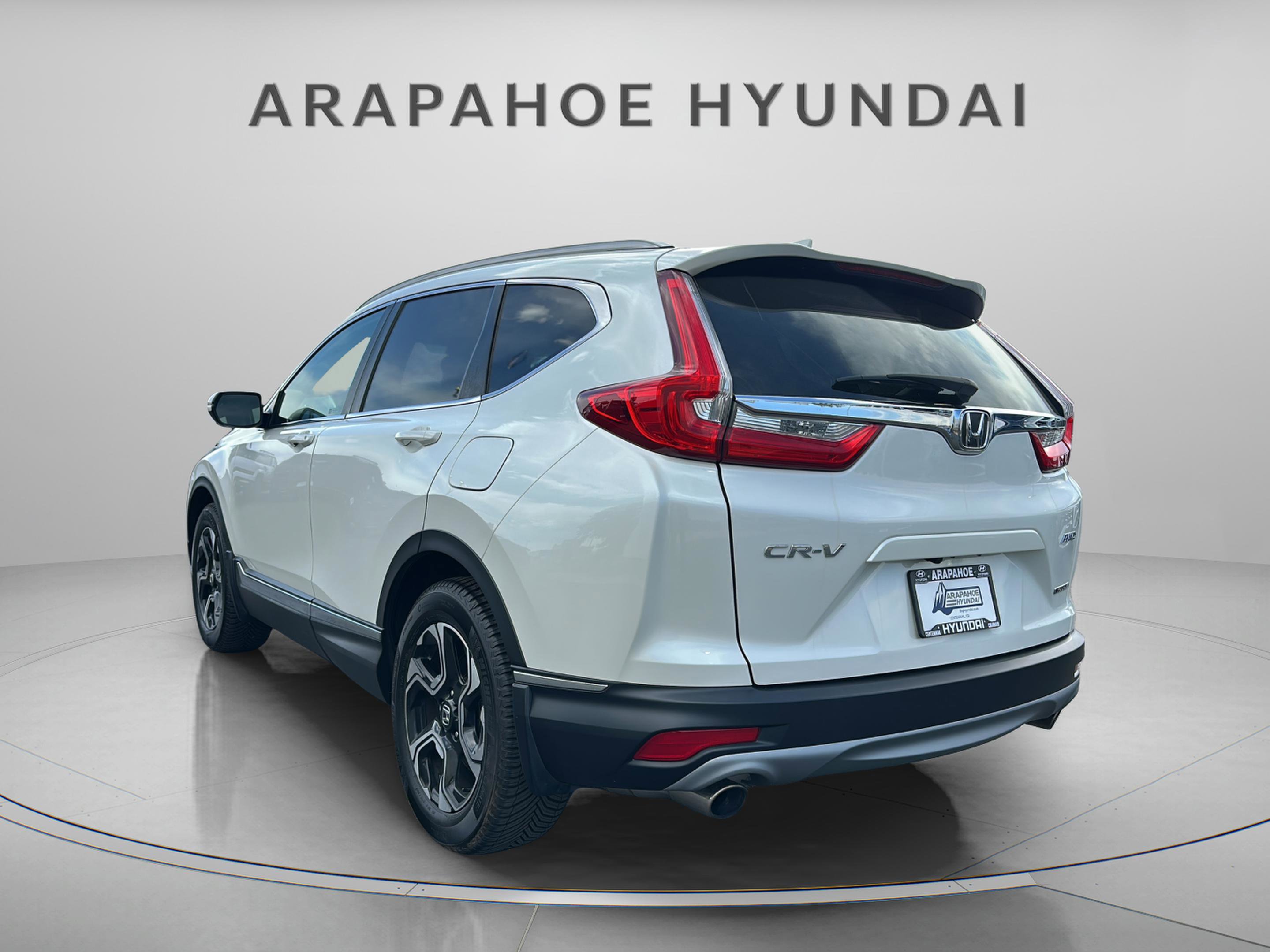 Used 2018 Honda CR-V Touring image 3