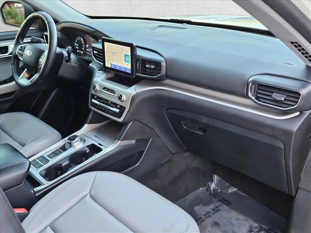 Used 2021 Ford Explorer XLT w/ Equipment Group 202A image 23