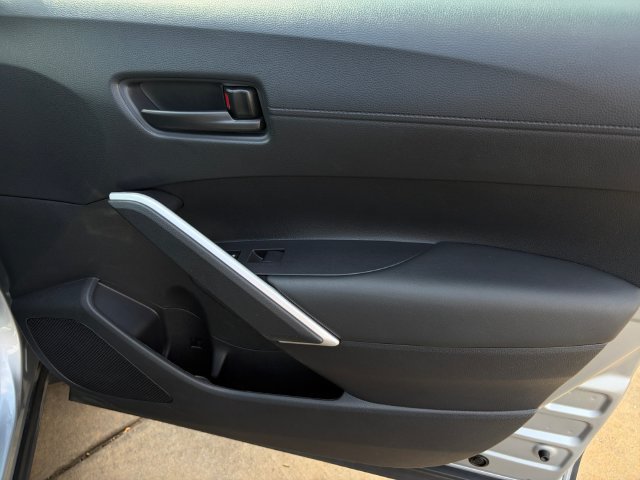 Used 2024 Toyota Corolla Cross AWD Hybrid image 16