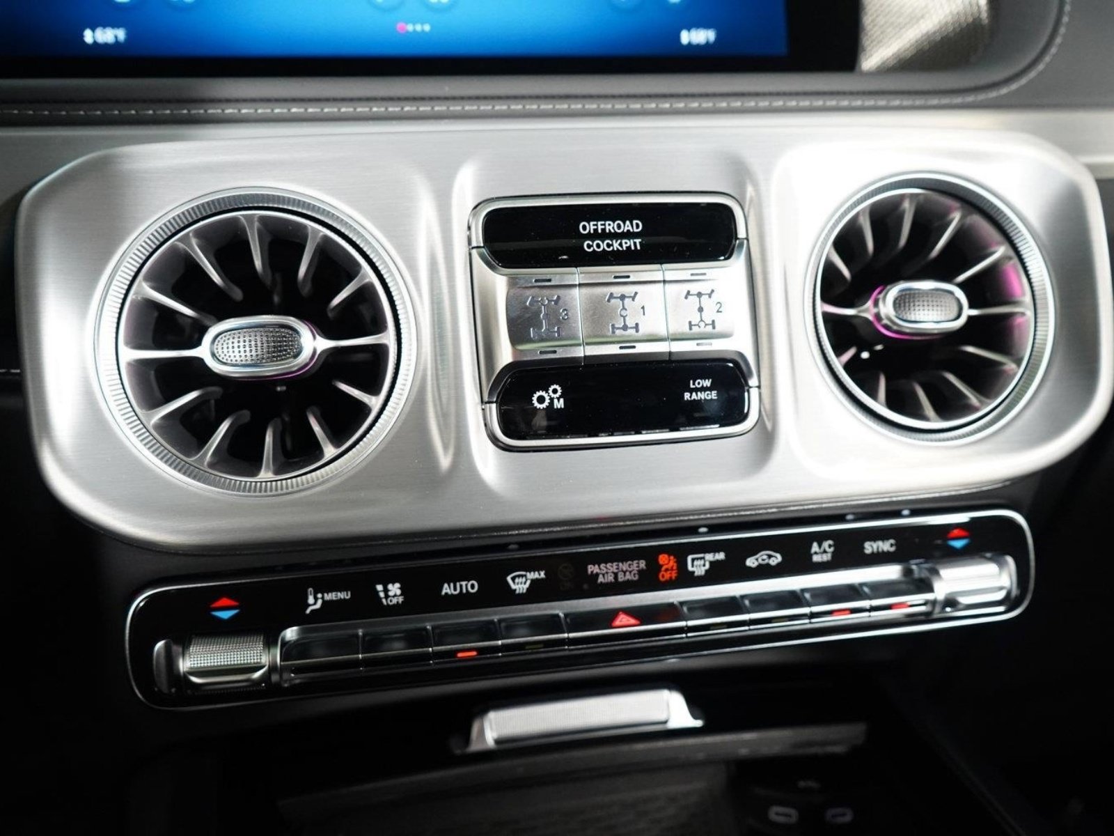 Used 2025 Mercedes-Benz G 63 AMG 4MATIC image 12