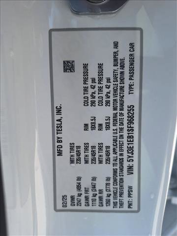 Used 2025 Tesla Model 3 Long Range AWD/4WD image 18