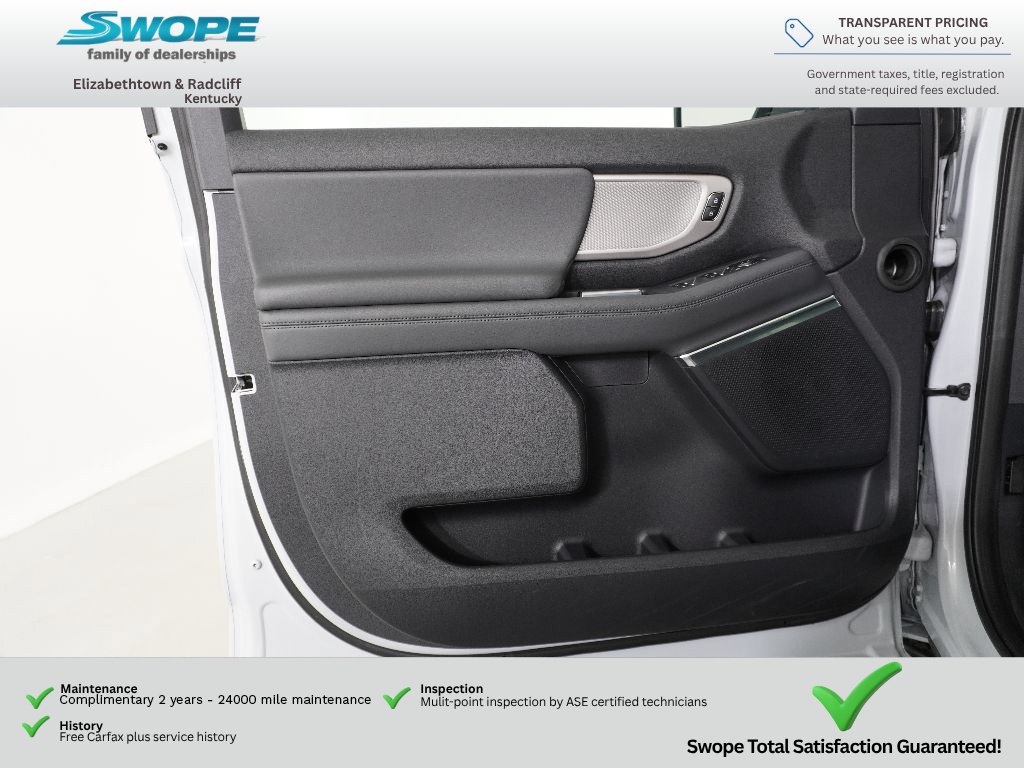 Used 2026 Ford Expedition Active AWD/4WD image 19