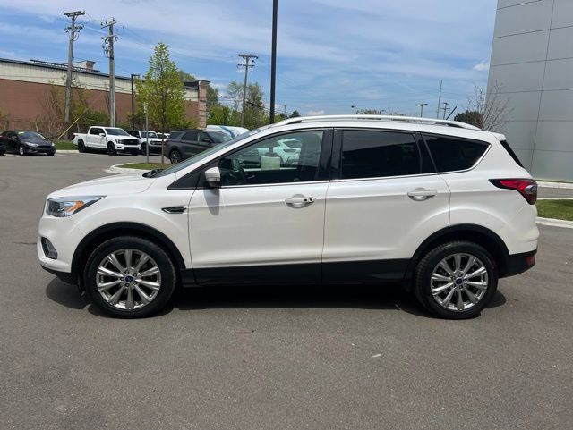 Used 2018 Ford Escape Titanium AWD/4WD image 29
