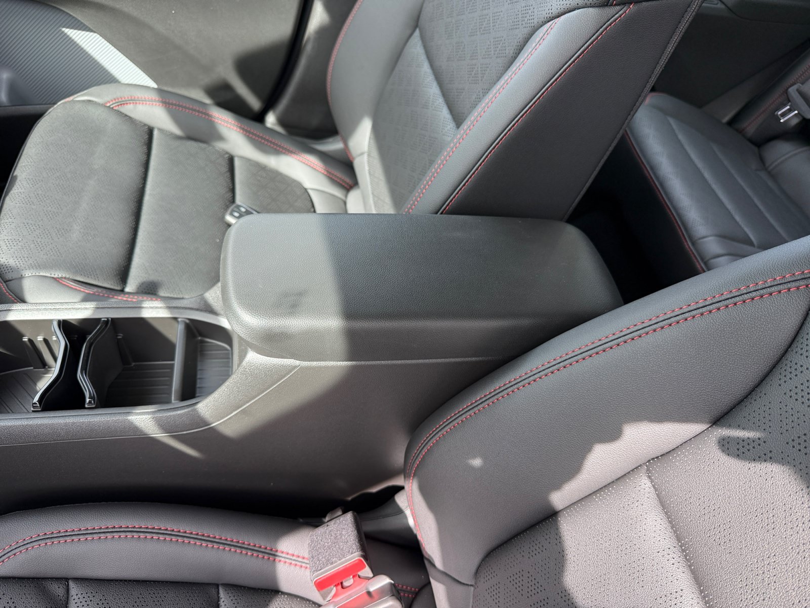 New 2027 Chevrolet Bolt RS w/ Super Cruise Package FWD image 14
