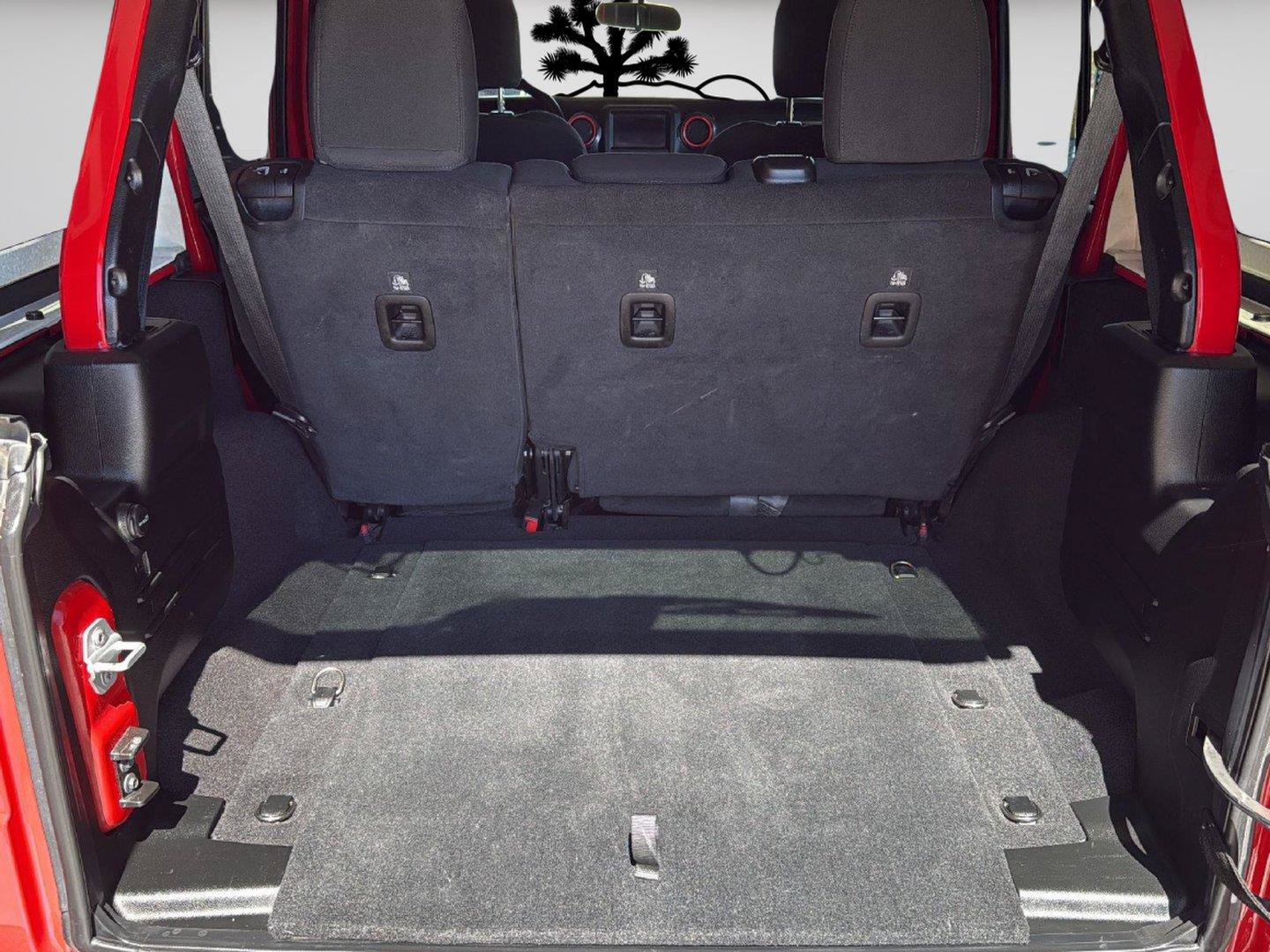 Used 2021 Jeep Wrangler Unlimited Sport AWD/4WD image 28